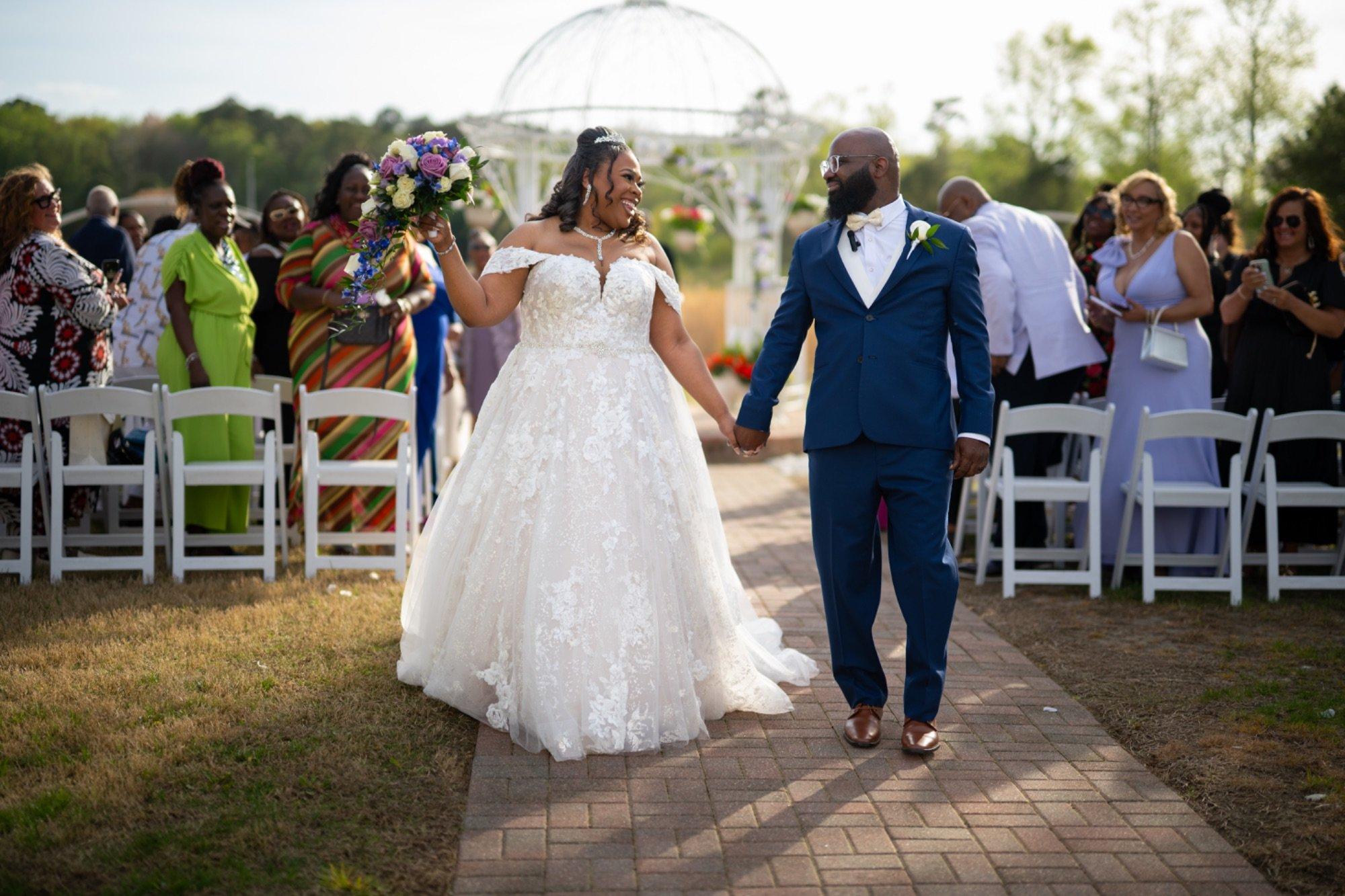 carousel-hero-element image-0